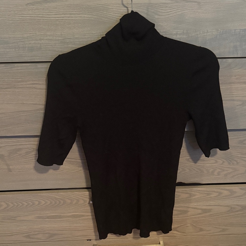Theory Stretchy Black Short-Sleeve Turtleneck Sweater